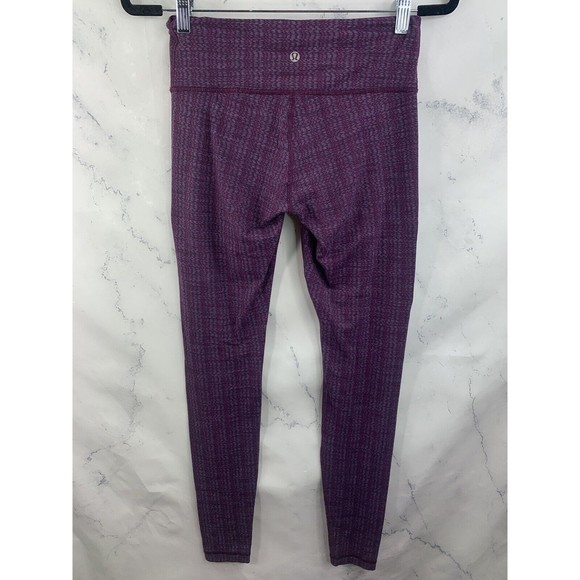 Lululemon Leggings Sz 6 Wunder Under Purple Ziggy Wee Raspberry Geo Chevron - Picture 9 of 13